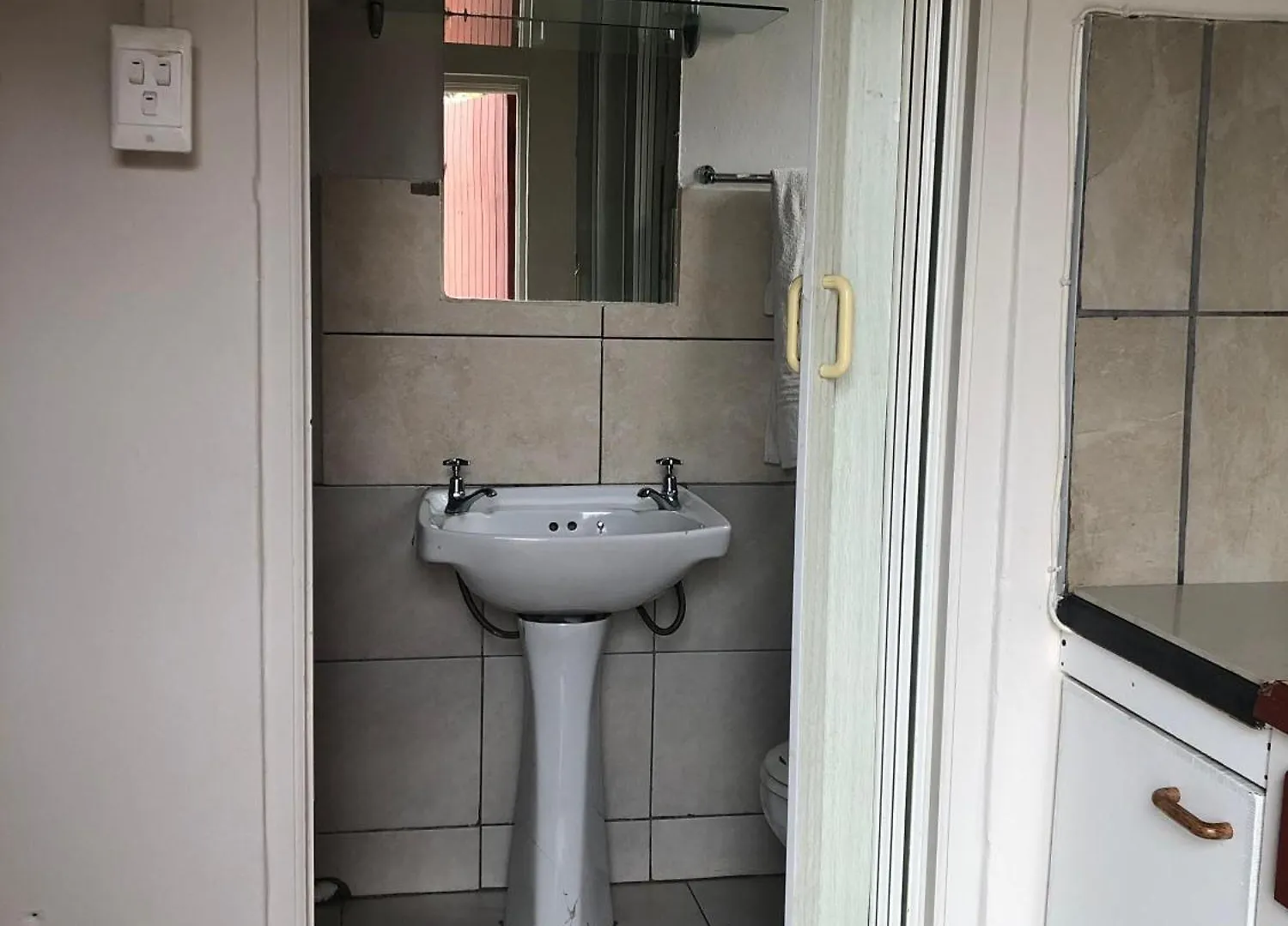 Guest house Gh Redpillars Hotel Port Elizabeth